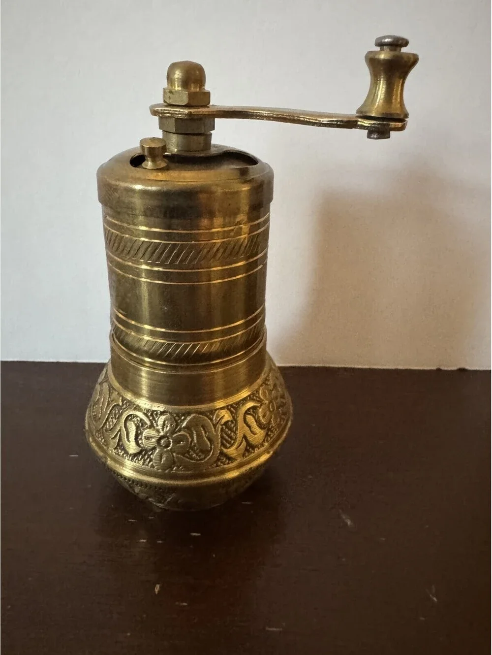 TARIHI Acar Brass Pepper/Spice Mill/ Grinder, Turkey, El Degirmenleri, (4''tall)